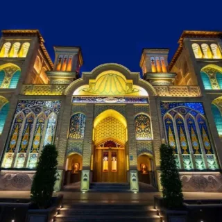 هتل گران میراث رشیدیه